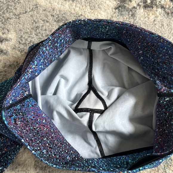 Lululemon Wunder Under in Strive Multi Black - Picture 4 of 11